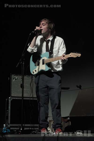 JULIAN LYNCH - 2011-05-30 - PARIS - Geode - 